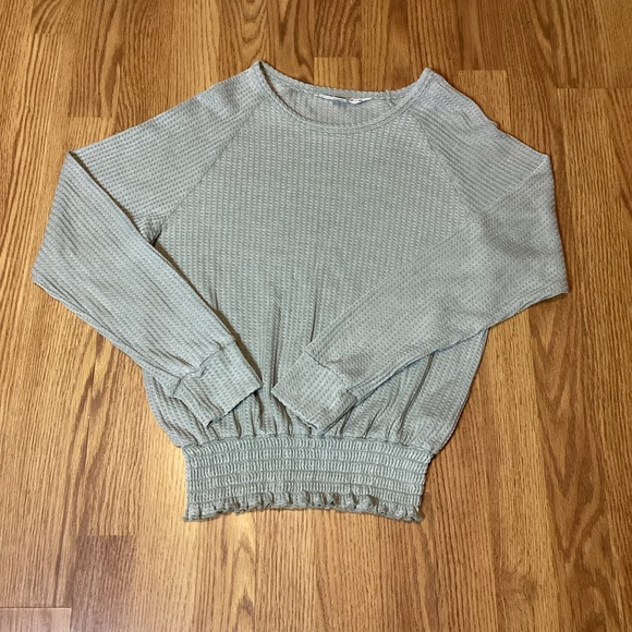 Women’s long sleeve thread sweater size medium color light green - Picture 4 of 9